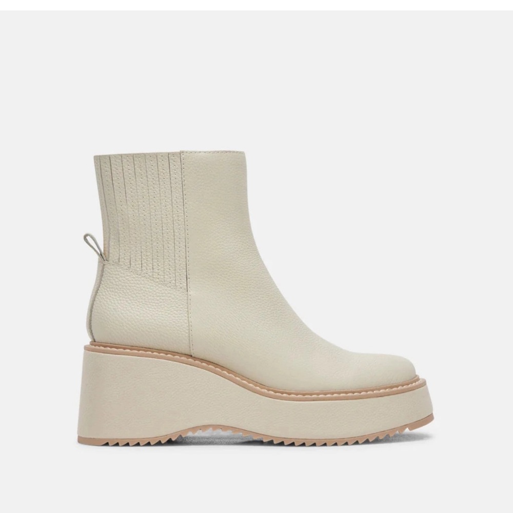 DOLCE VITA HILDE LEATHER PLATFORM BOOTS - IVORY Comfort